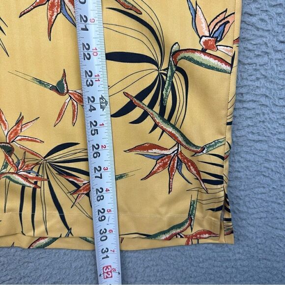 Tehama Clint Silk Shirt Mens Large Yellow Hawaiian Floral Beach White Witch Logo - Picture 12 of 16